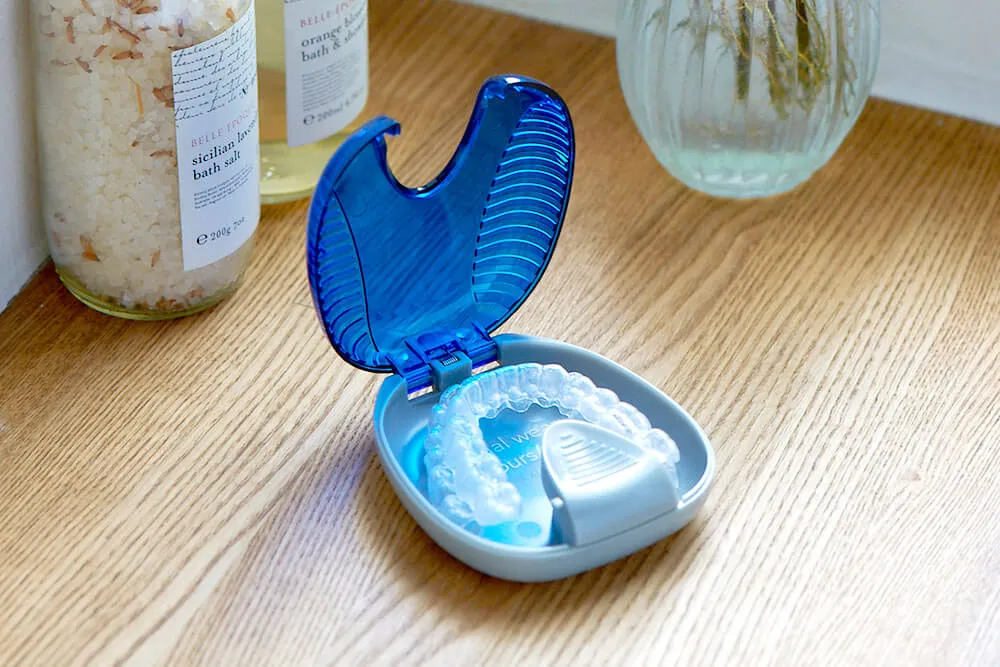 【成人矯正用 インビザライン】